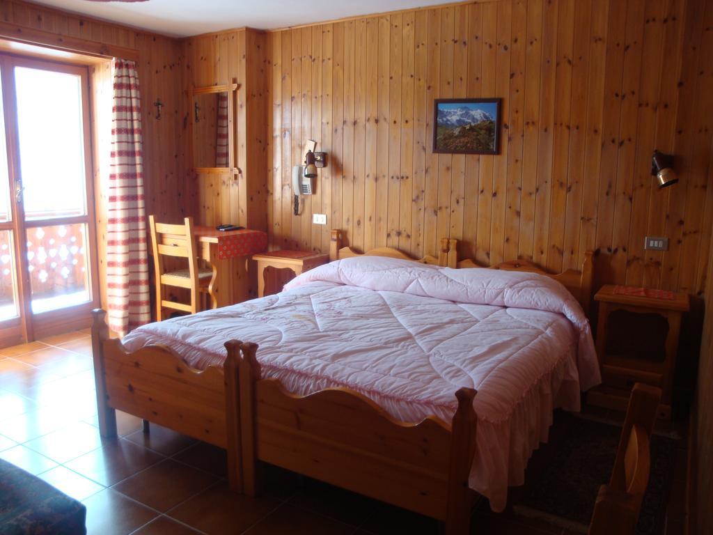 Hotel Alpe Fleurie Champoluc